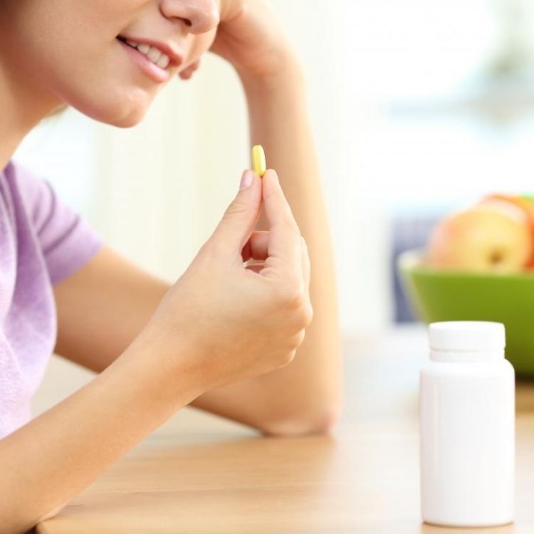 A Summer Tale of Biochemistry: How to Take Dietary Supplements Properly and Deliciously